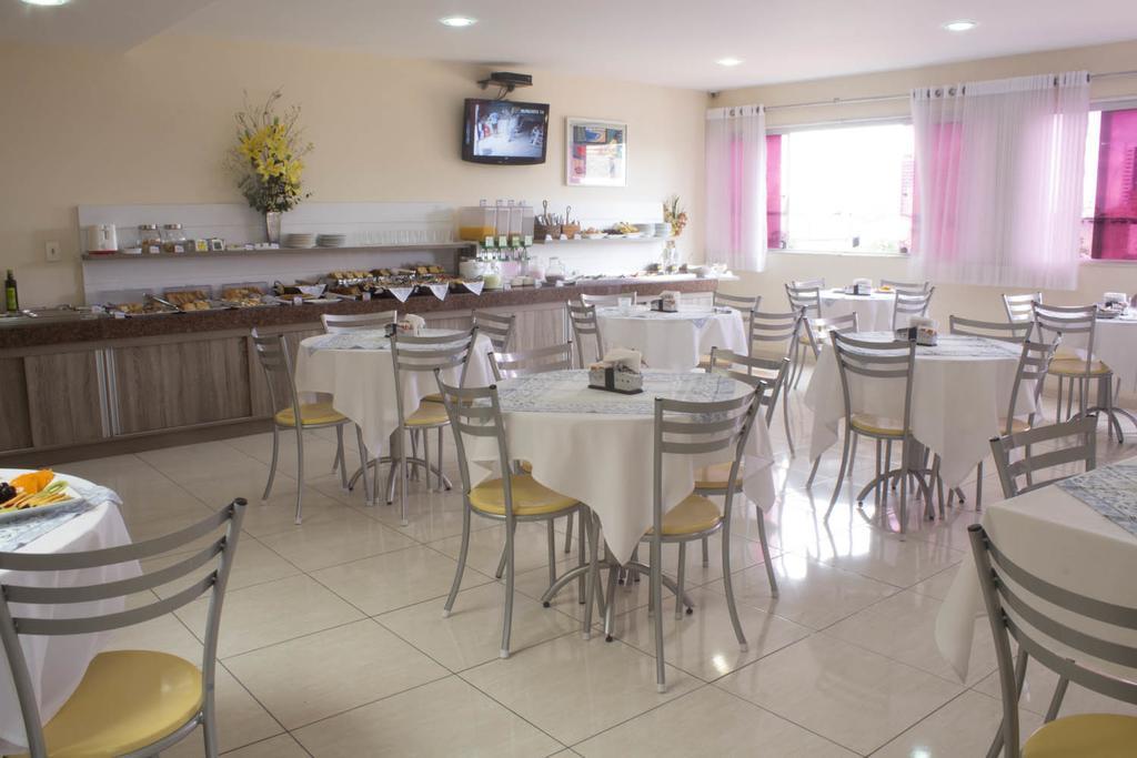 Hotel Agua Marinha 3*